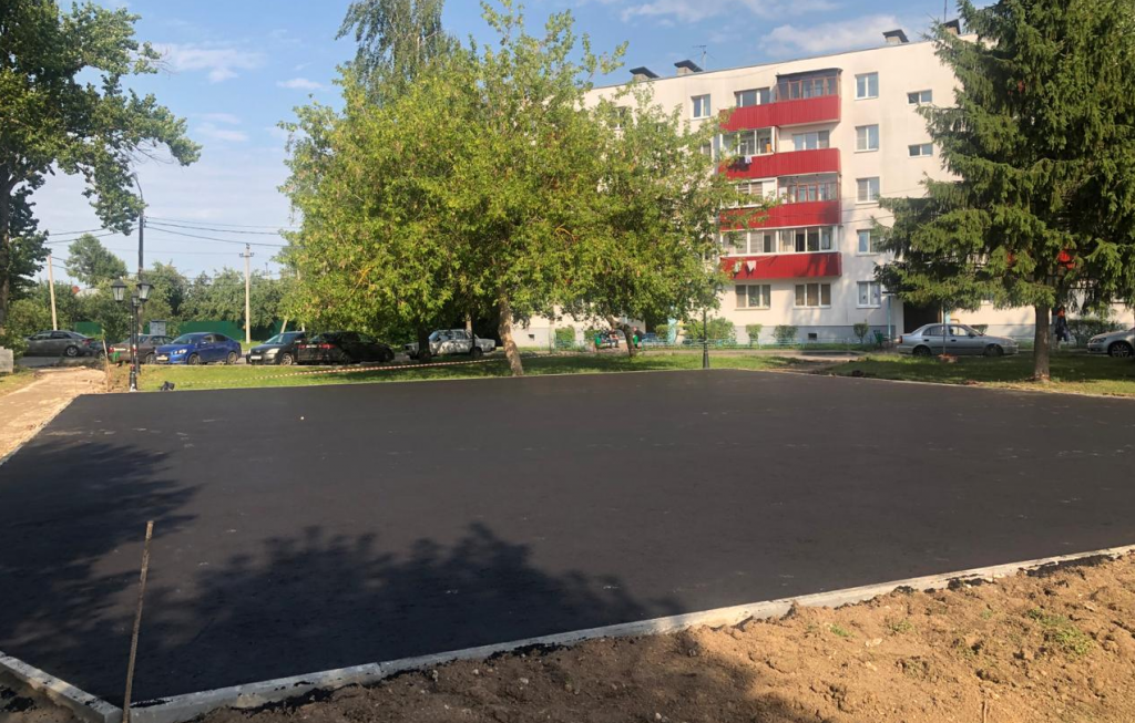 Территорию двора приведут в порядок в поселении Краснопахорское. Фото: администрация поселения Краснопахорское