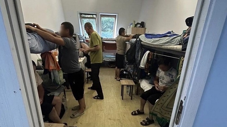 Полицейские Новой Москвы провели рейд по пресечению нарушений миграционного законодательства в Филимонковском районе Новомосковского округа столицы