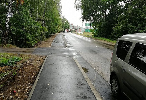 Устройство тротуаров завершили в Сосенском